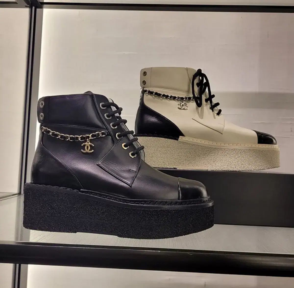 未開封 新品 CHANEL(シャネル) ブーツ 37 サイズ ブラック 未開封 新品 CHANEL(シャネル) ブーツ 37 サイズ ブラック