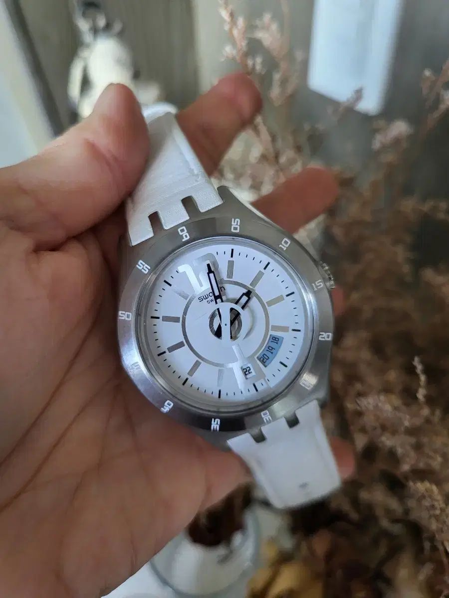 ヴィンテージ) SWATCH(スウォッチ) ホワイト 腕時計 IN A JOYFUL MODE 