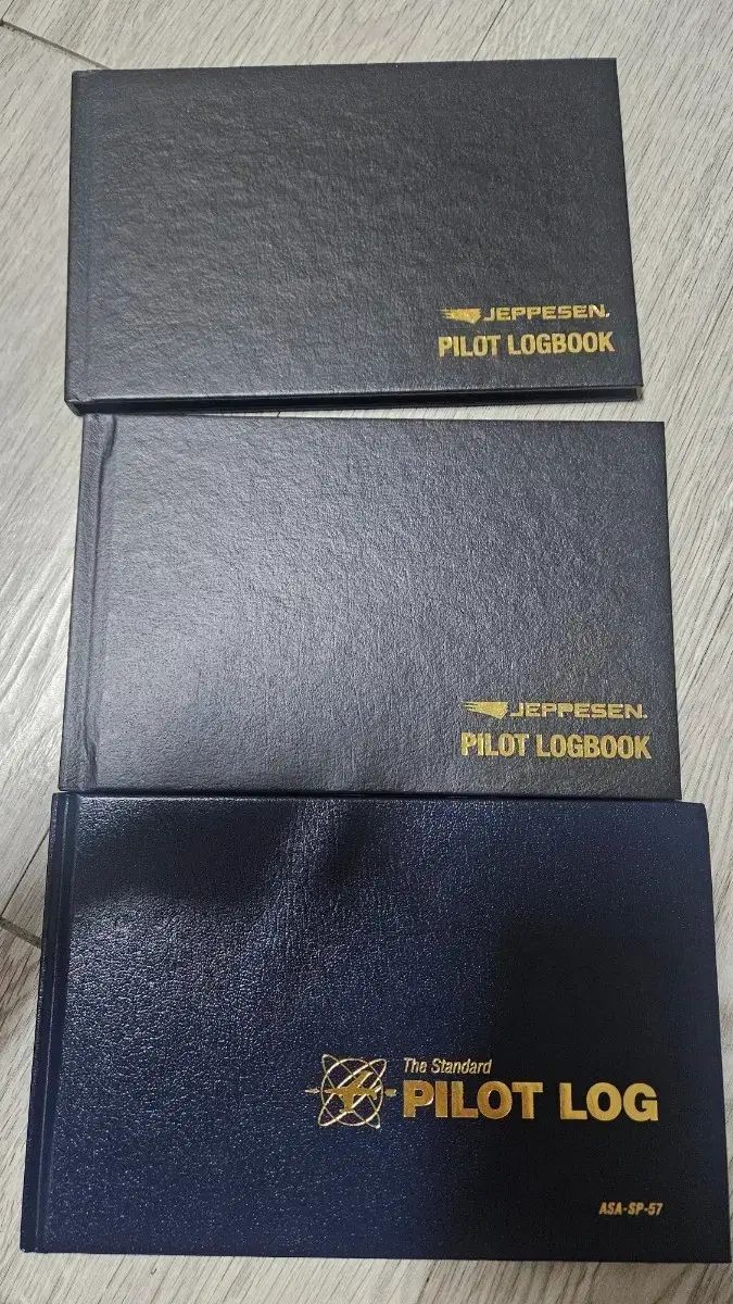 a出品 ジェプソン ローグ BOOK 飛行機 パイロット 【公式通販】