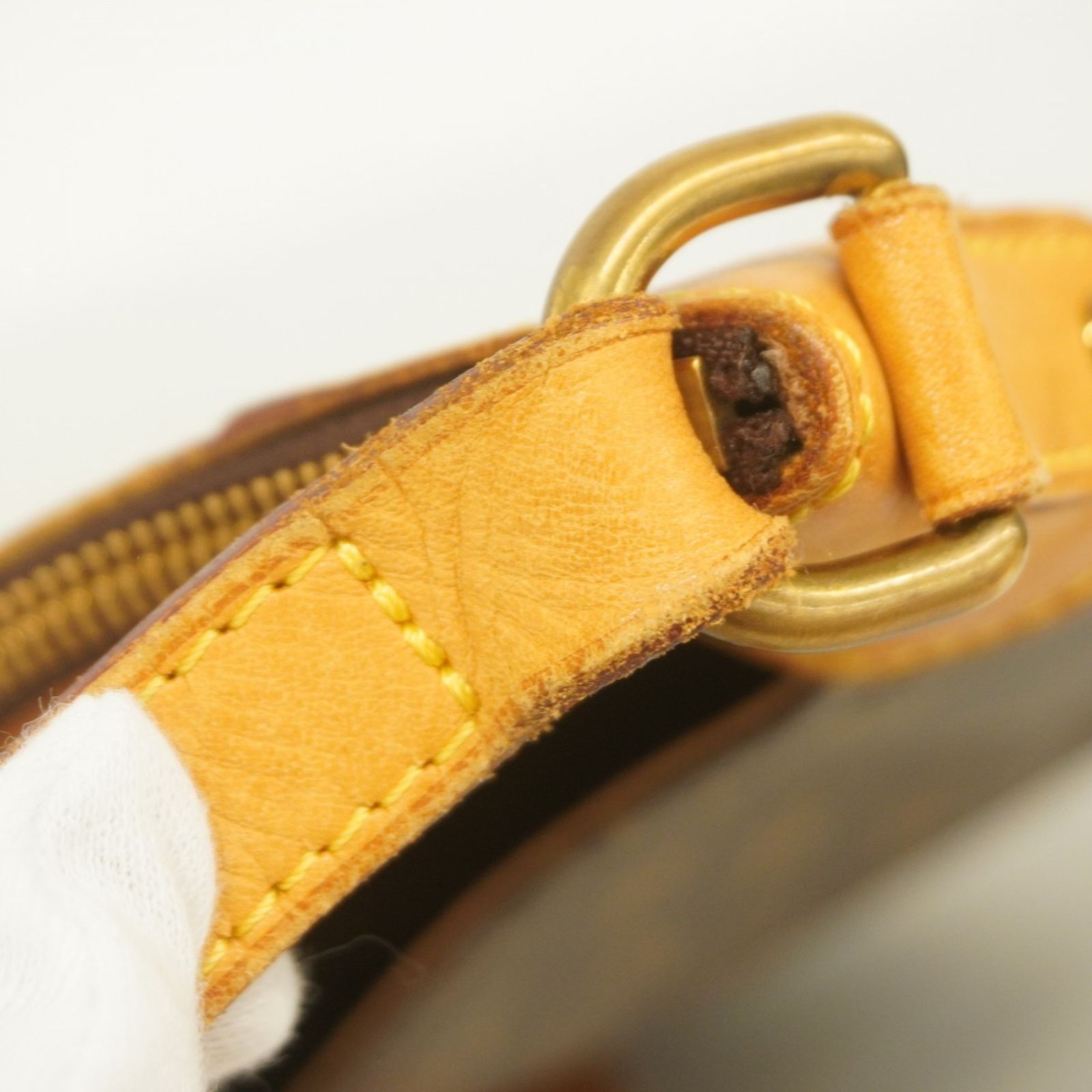 Buy from Japan Easily