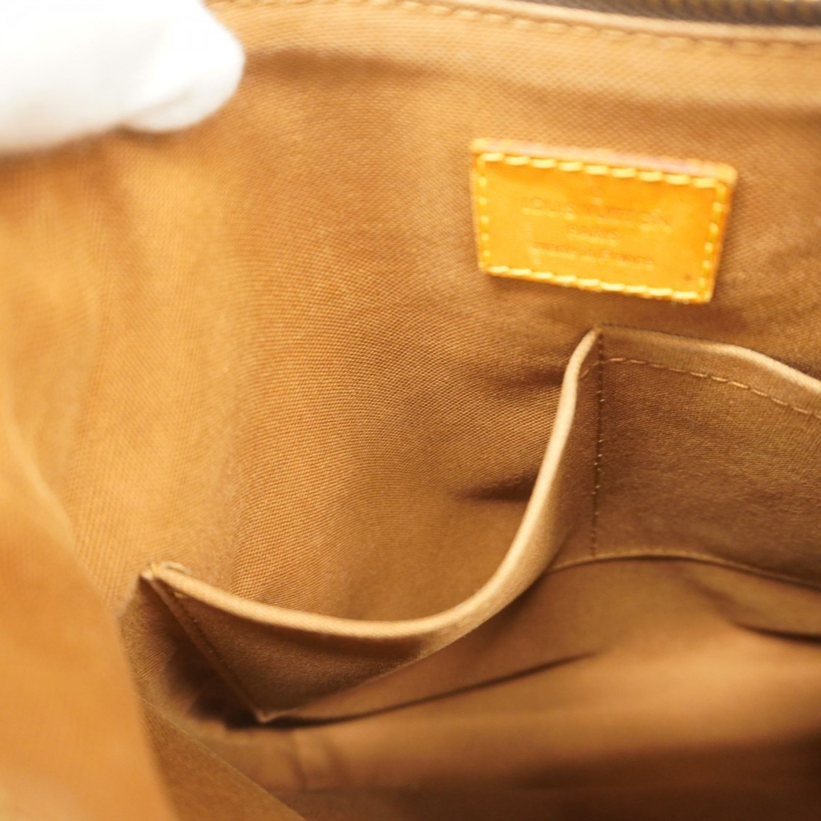 Buy from Japan Easily