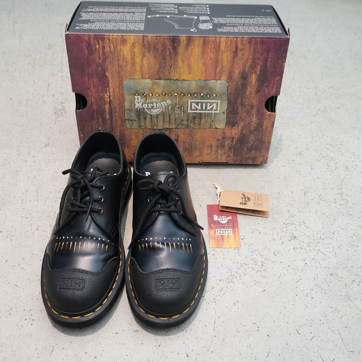 美品 24SS Dr.Martens ドクターマーチン NIN NINE INCH NAILS