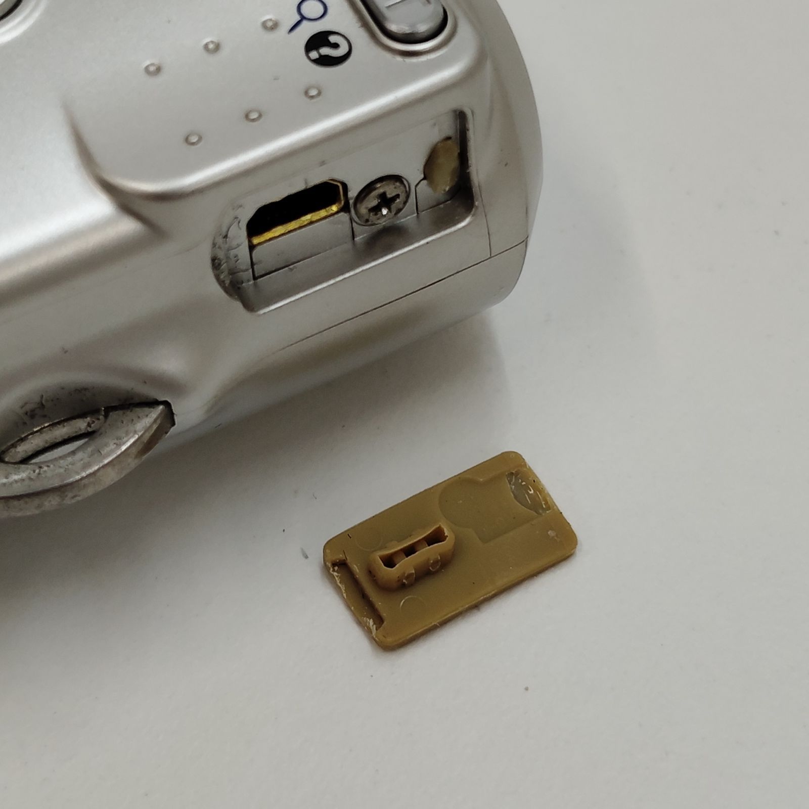 8-000024】 Nikon COOLPIX L16 シルバー ニコン クールピクス 【公式通販】