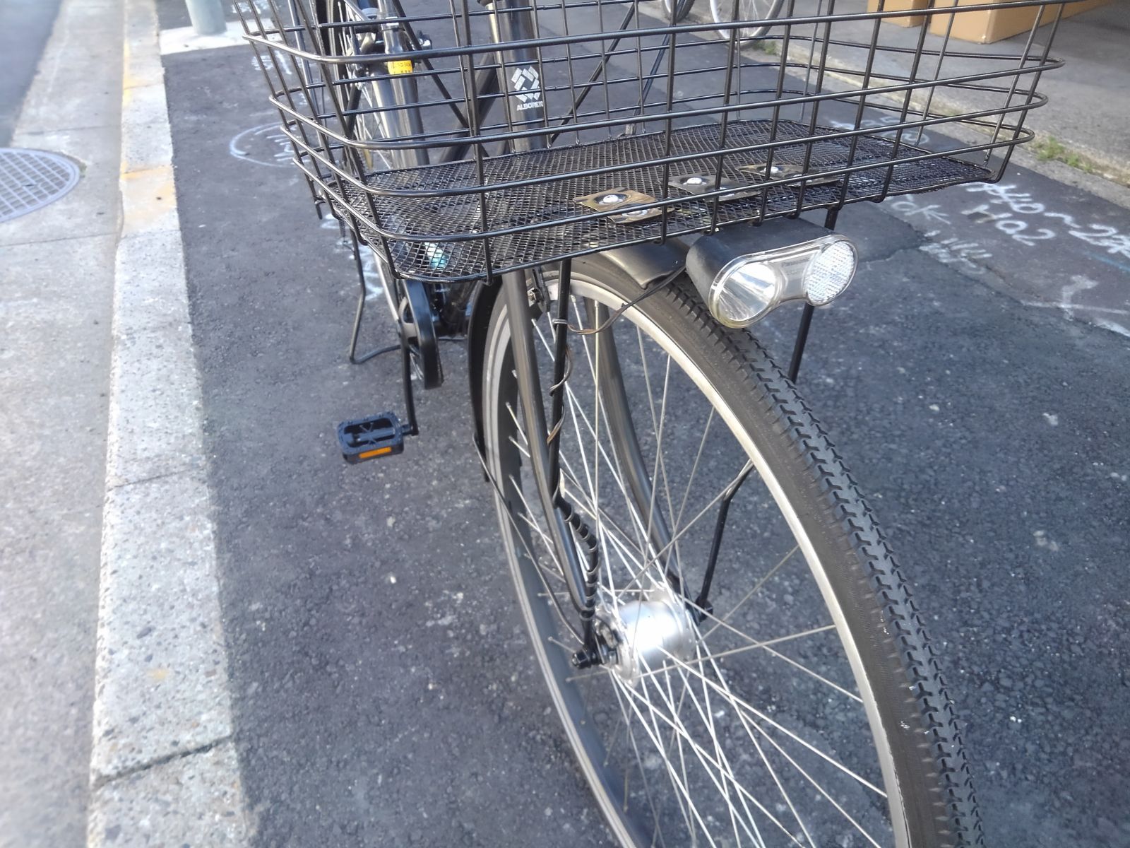 引き取り限定！(名古屋市昭和区)中古自転車4032 28インチ 6段 