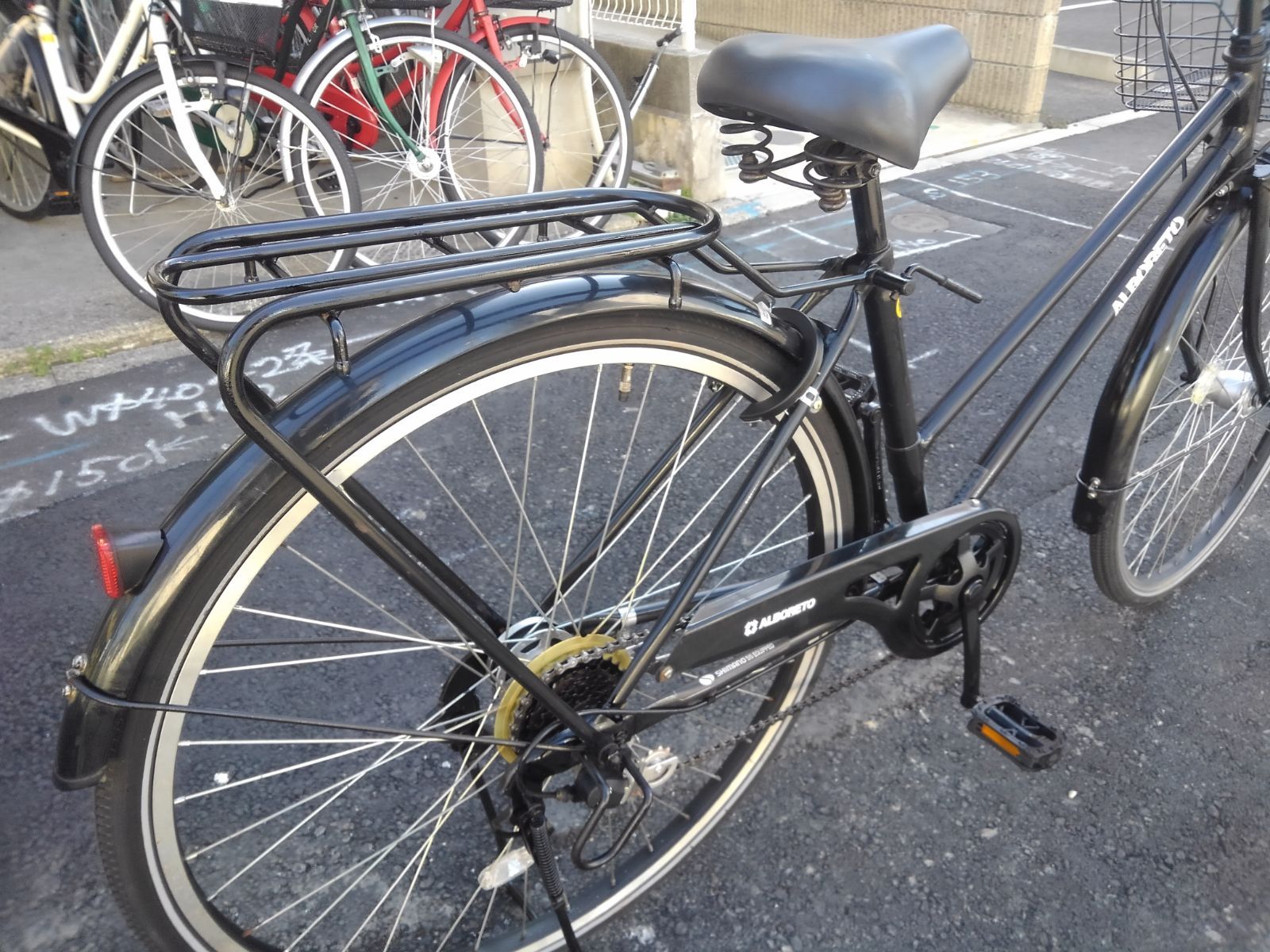 引き取り限定！(名古屋市昭和区)中古自転車4032 28インチ 6段 