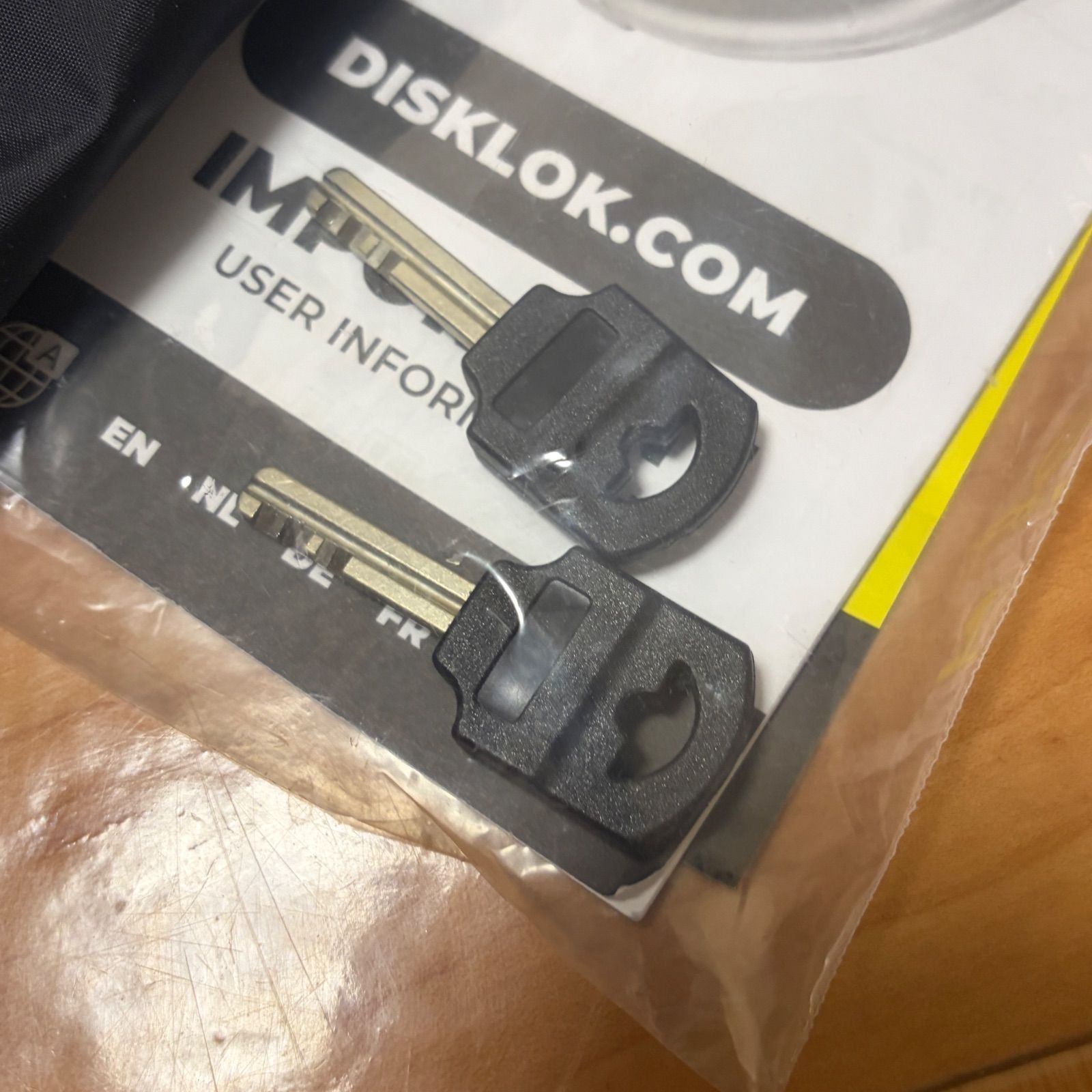 美品！】Disklok 英国製 盗難防止 ハンドルロック Sサイズ 