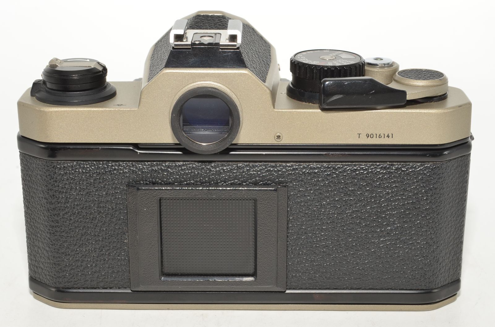 極上品】 Nikon ニコン FM2/T チタン ボディ ＃9029 - メルカリ