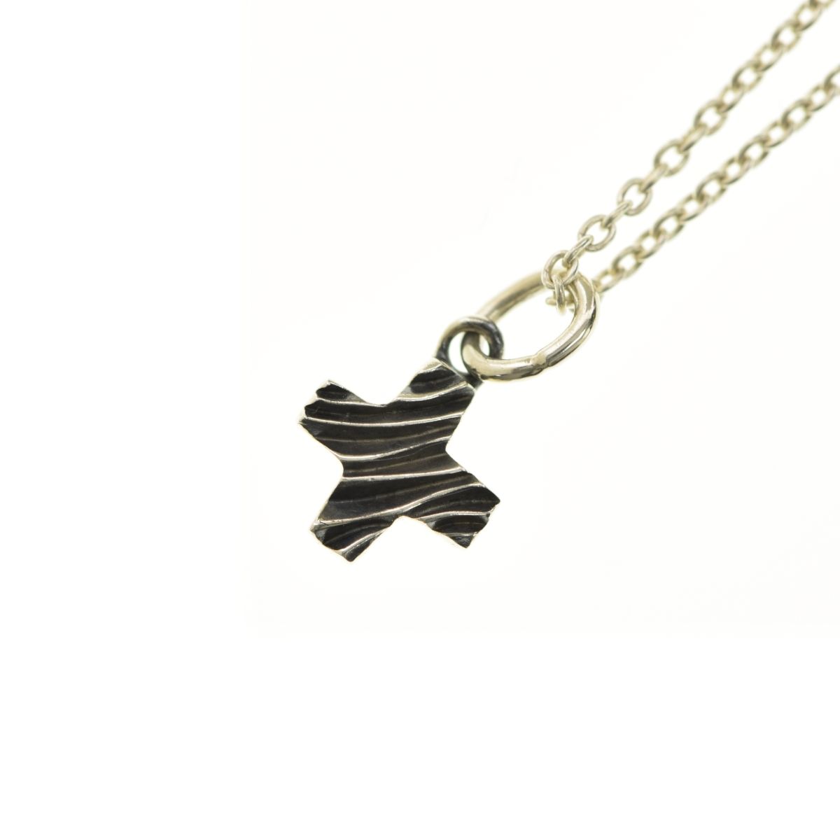 GARNI】Denova G.C Pendant デノヴァグリーククロスペンダント 
