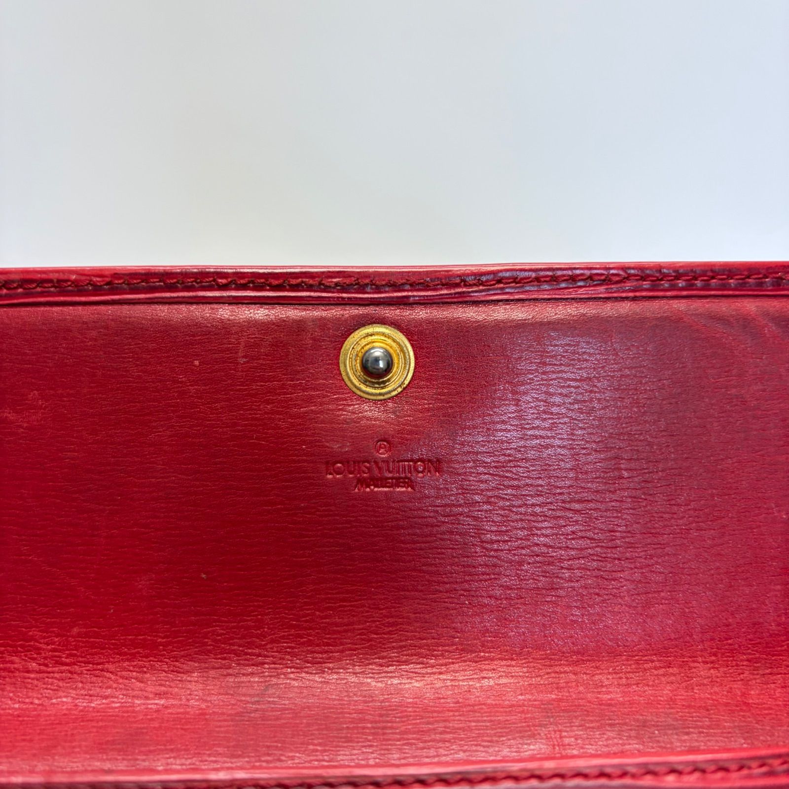3320 LOUIS VUITTON ルイヴィトン エピ レッド 三つ折り 長財布 