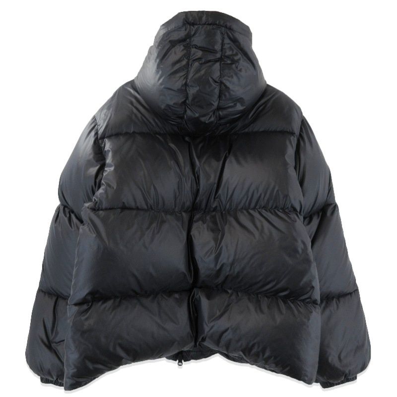 美品 OVY オヴィ ダウンジャケット MICRO RIPSTOP NYLON HOODED 美品 OVY オヴィ ダウンジャケット MICRO RIPSTOP NYLON HOODED