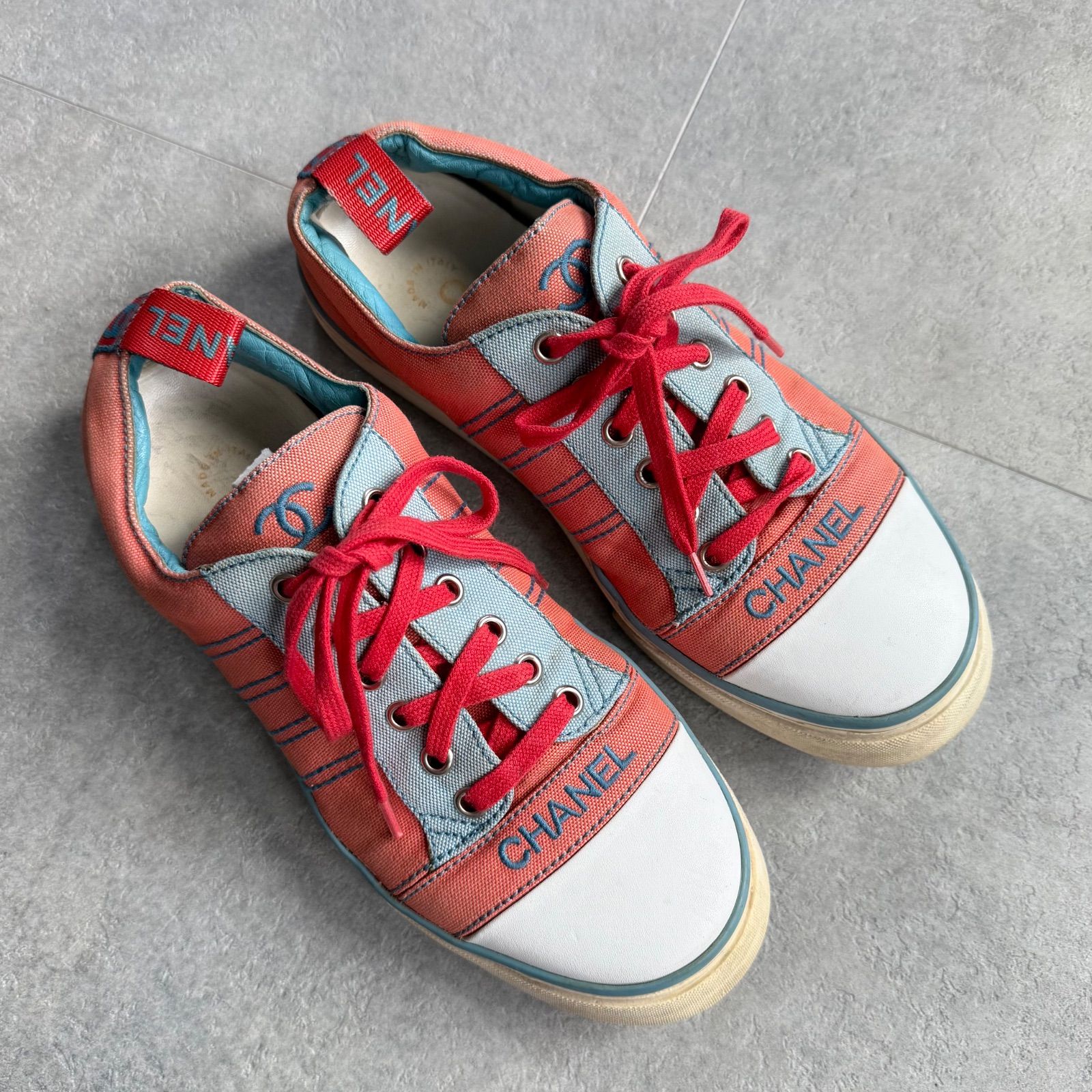 CHANEL シャネル ココマーク ロゴ キャンバススニーカー 赤 青 38 