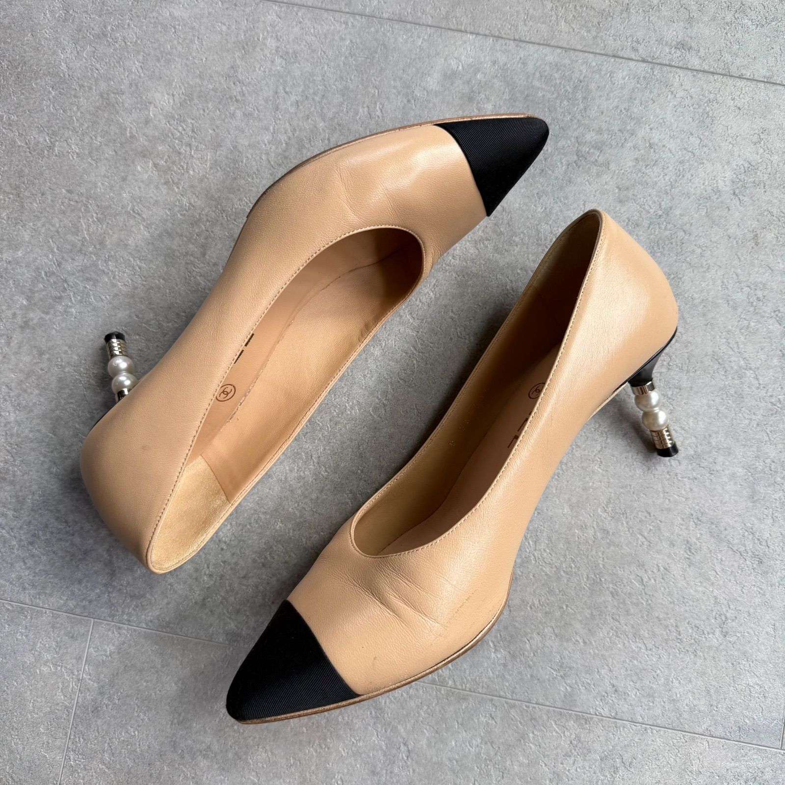 CHANEL シャネル ココマーク パールヒールパンプス レザー ベージュ