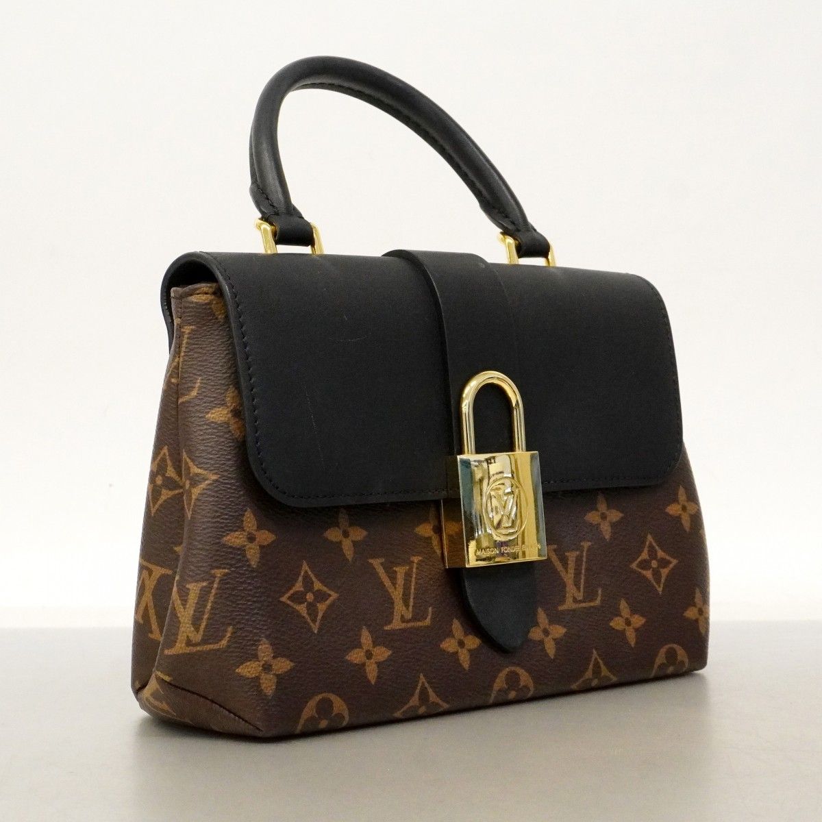 Buy from Japan Easily