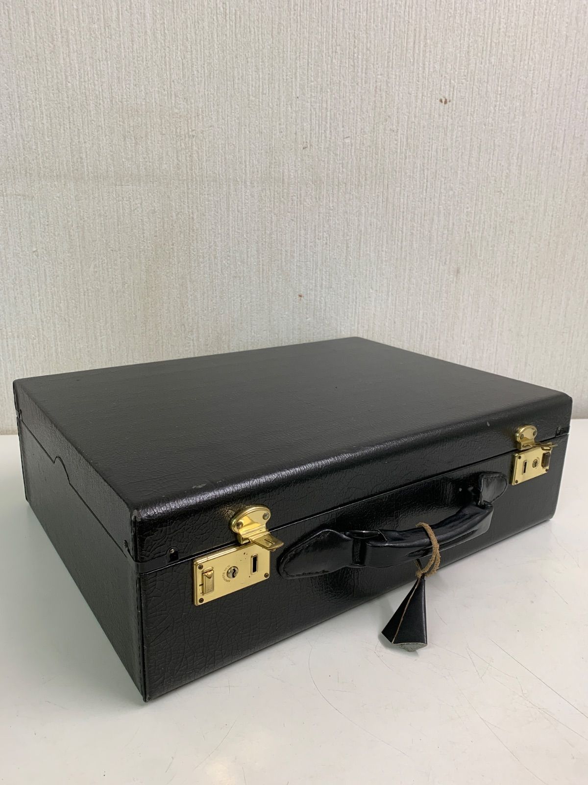 フォロー割対象商品】三味線用 三つ折りケース - メルカリ