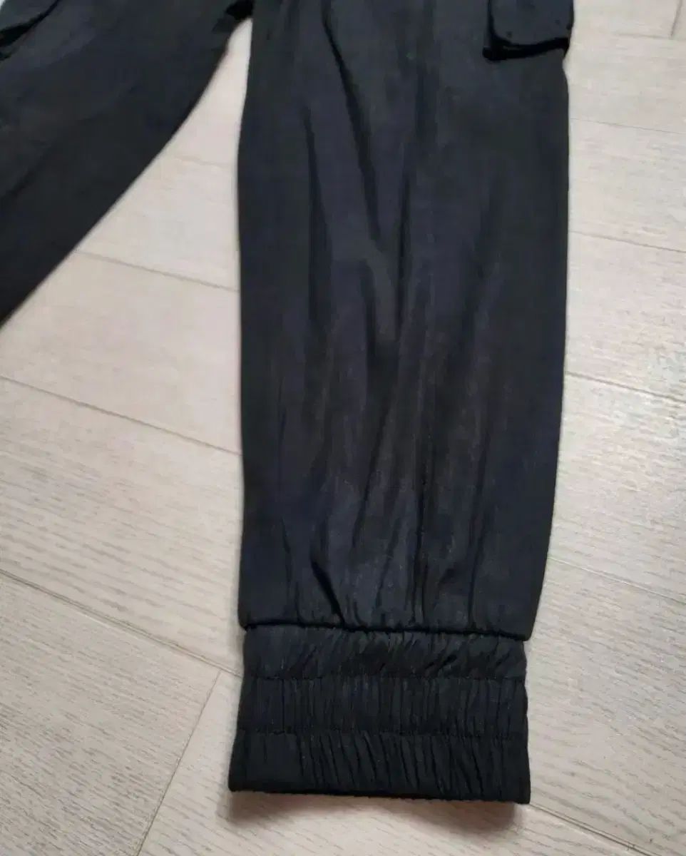 SONGZIO ソンジオメンズ フレア フィット ブラックデニムパンツ