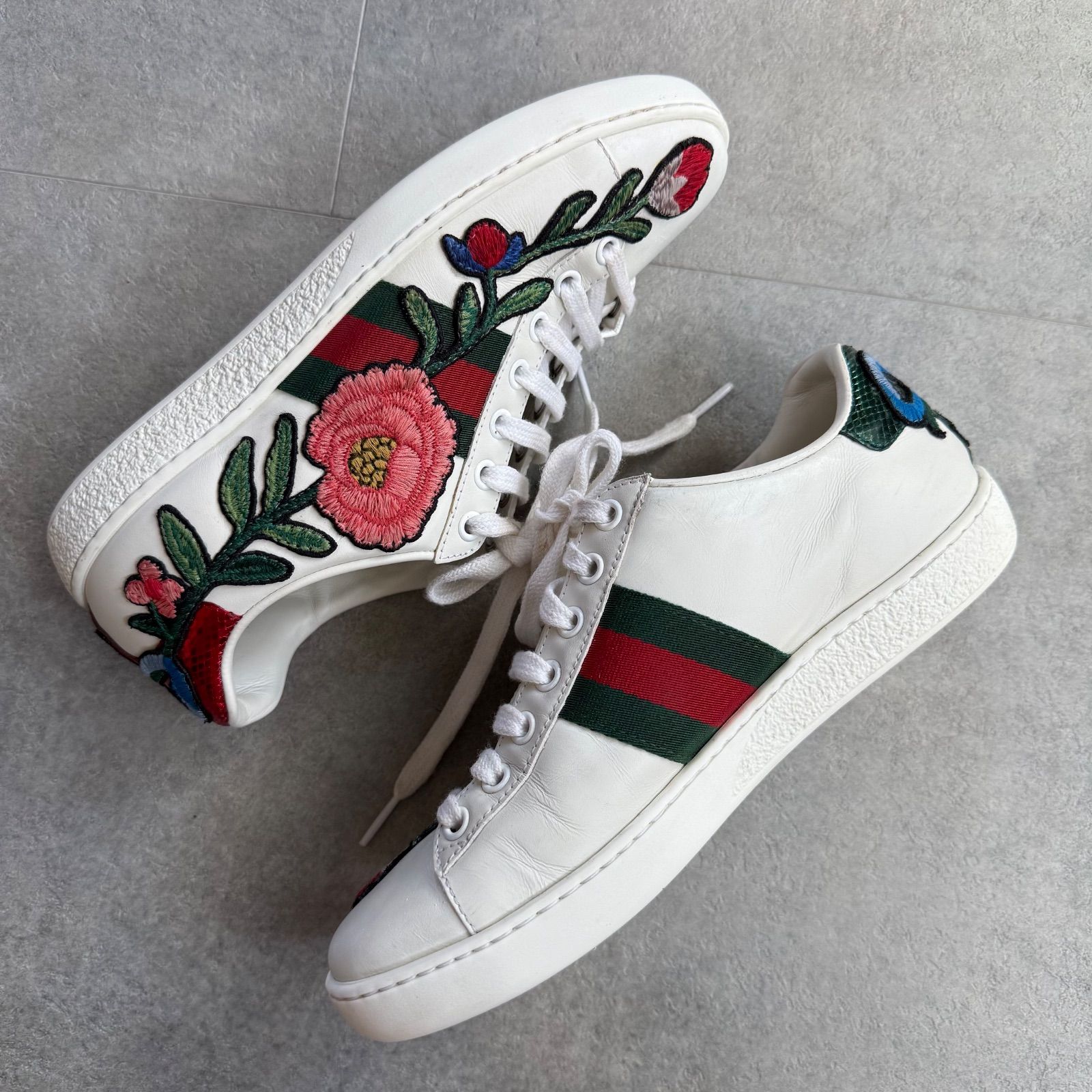 GUCCI グッチ エンブロイダリーエース スニーカー レザー ホワイト 