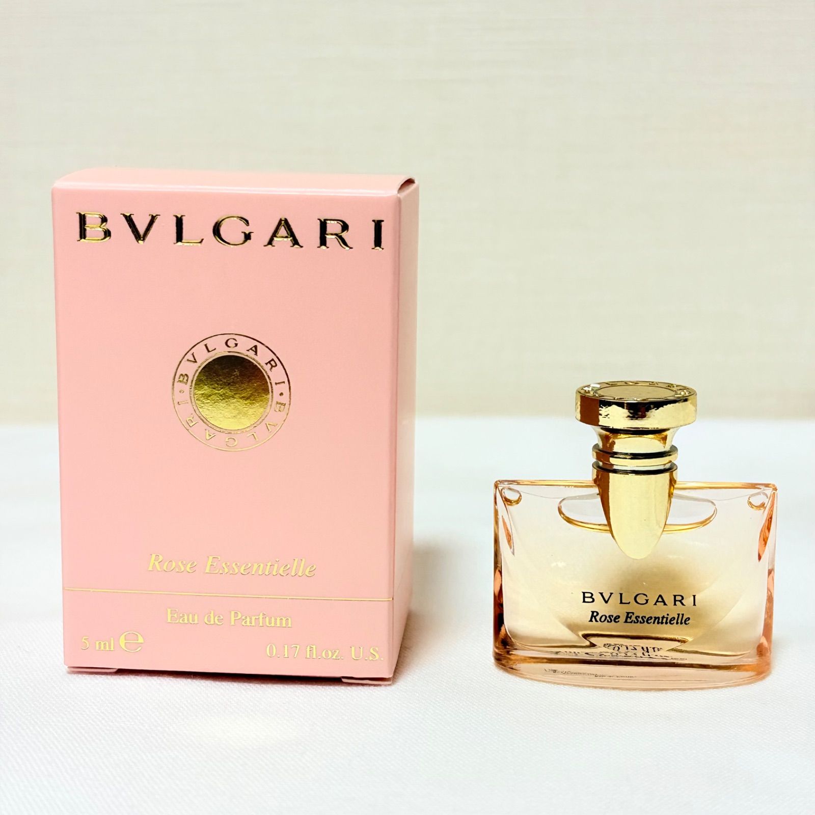 【未開封】BVLGARI Rose Essentielle 50ml 香水 香水 廃盤 BVLGARI Rose Essentielle 50ml ブルガリ 香水