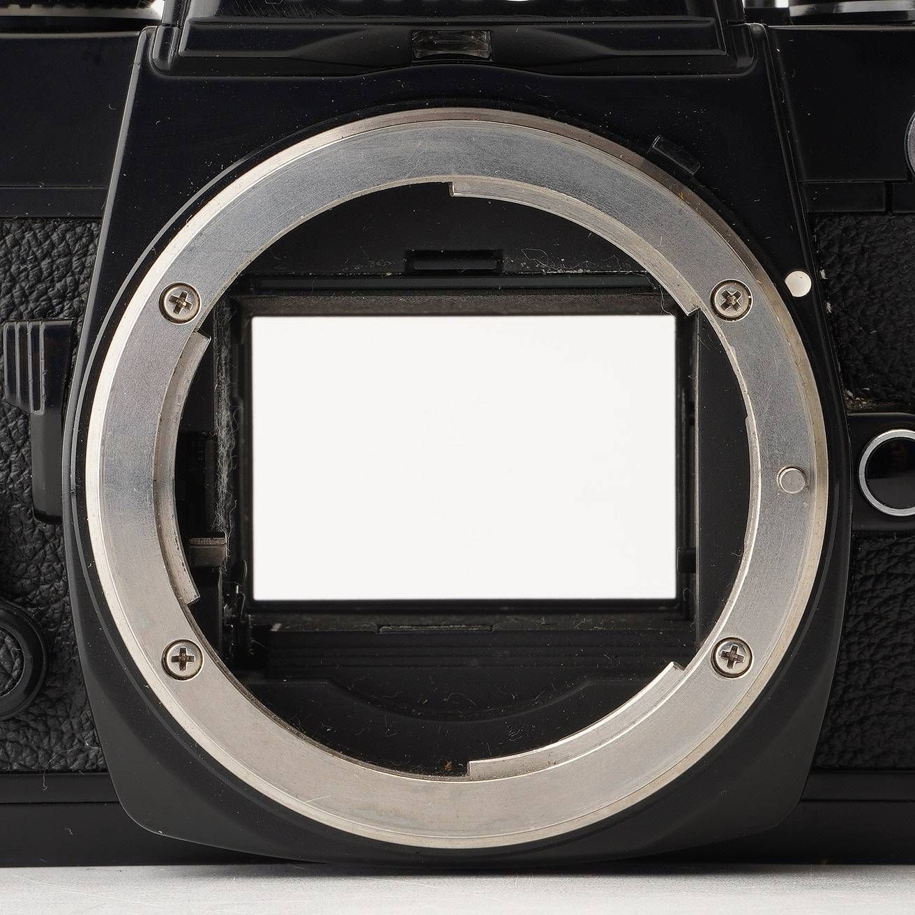 ジャンク ニコン Nikon FE2 ボディ