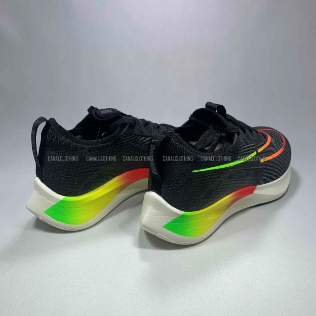 NIKE ZOOM FLY 4 DQ4993-010 ナイキ ズームフライ 4 ランニング