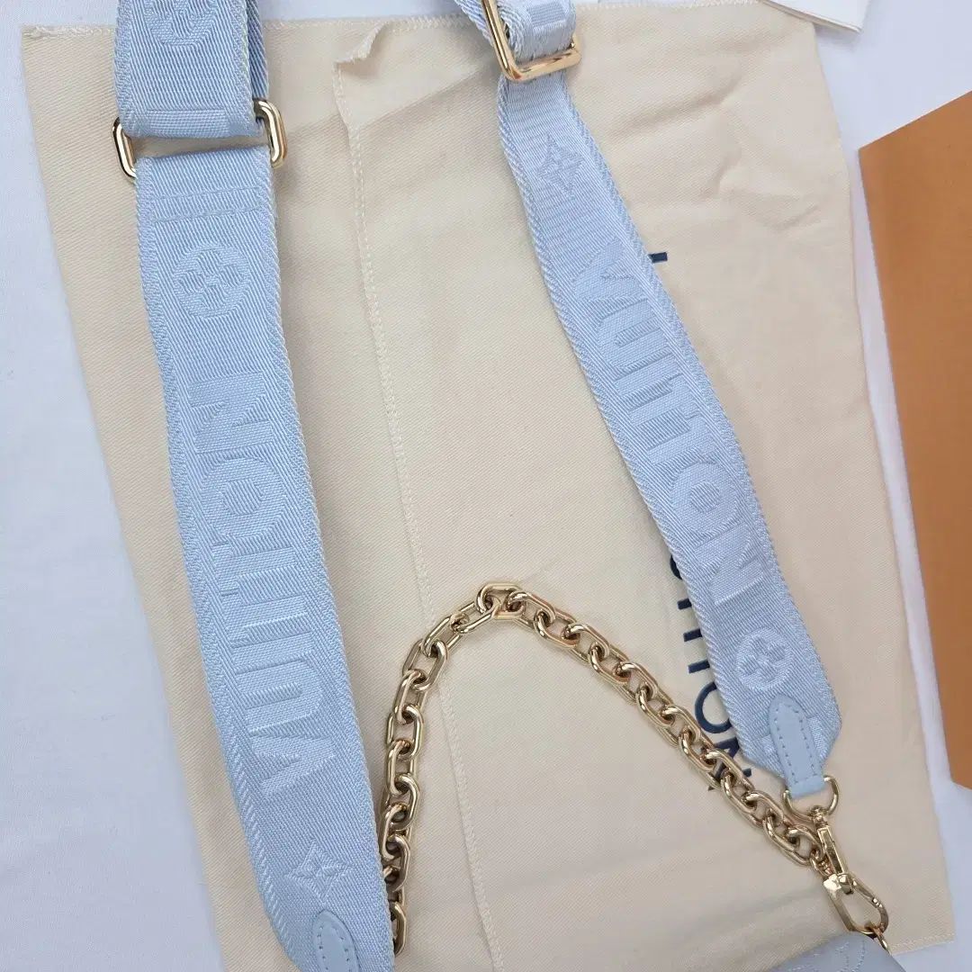 Buy from Japan Easily