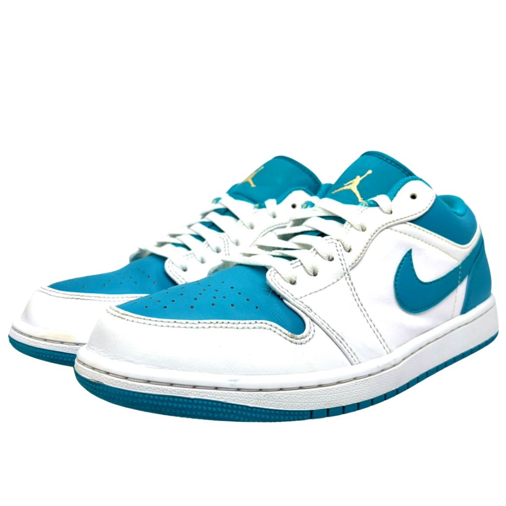NIKE AIR JORDAN 1 LOW 