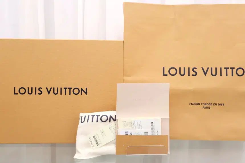 Buy from Japan Easily