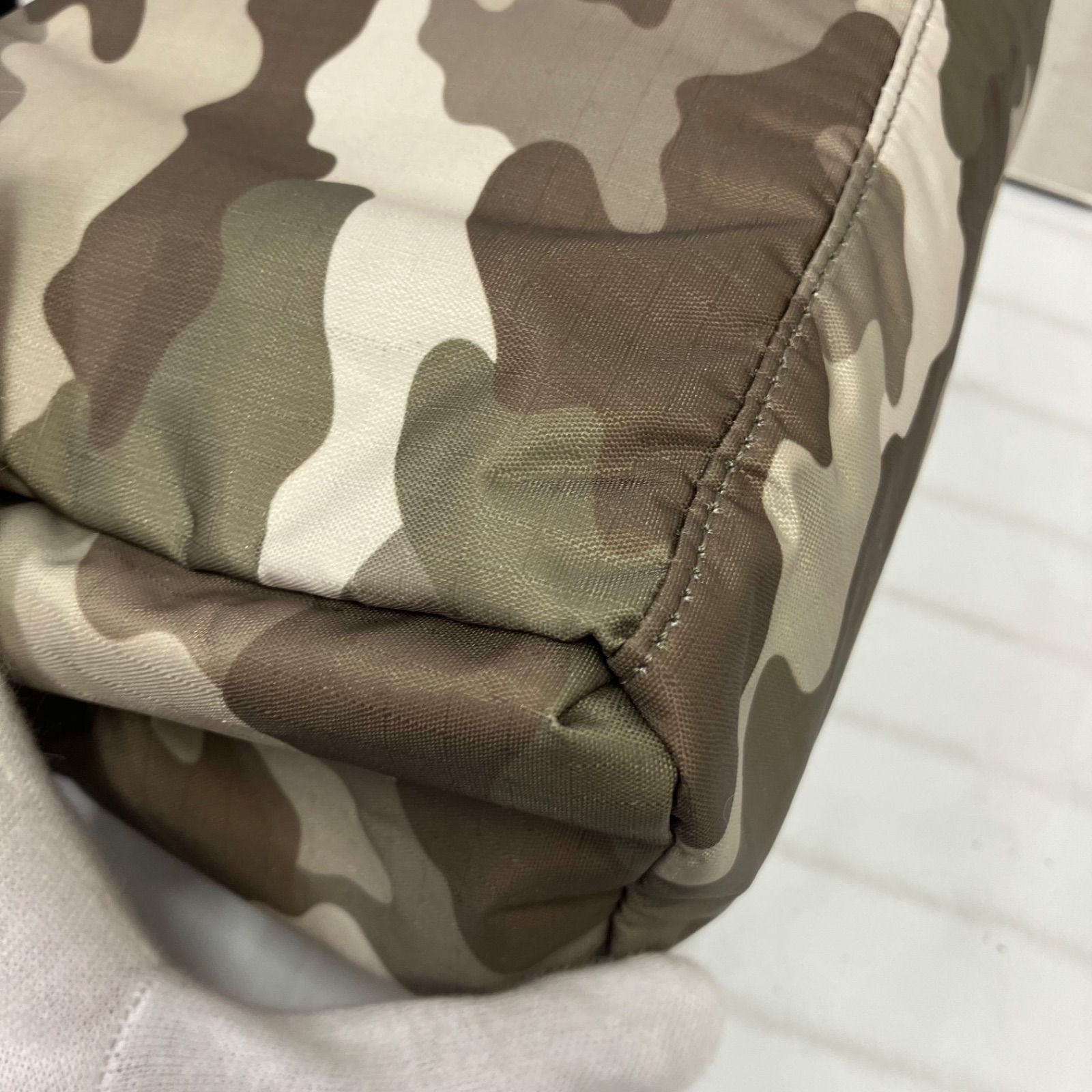 965 LeSportsac レスポートサック CARGO SMALL SHOULDER BAG CAMO 