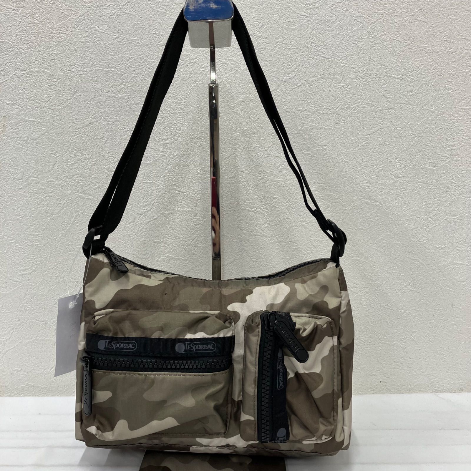965 LeSportsac レスポートサック CARGO SMALL SHOULDER BAG CAMO 
