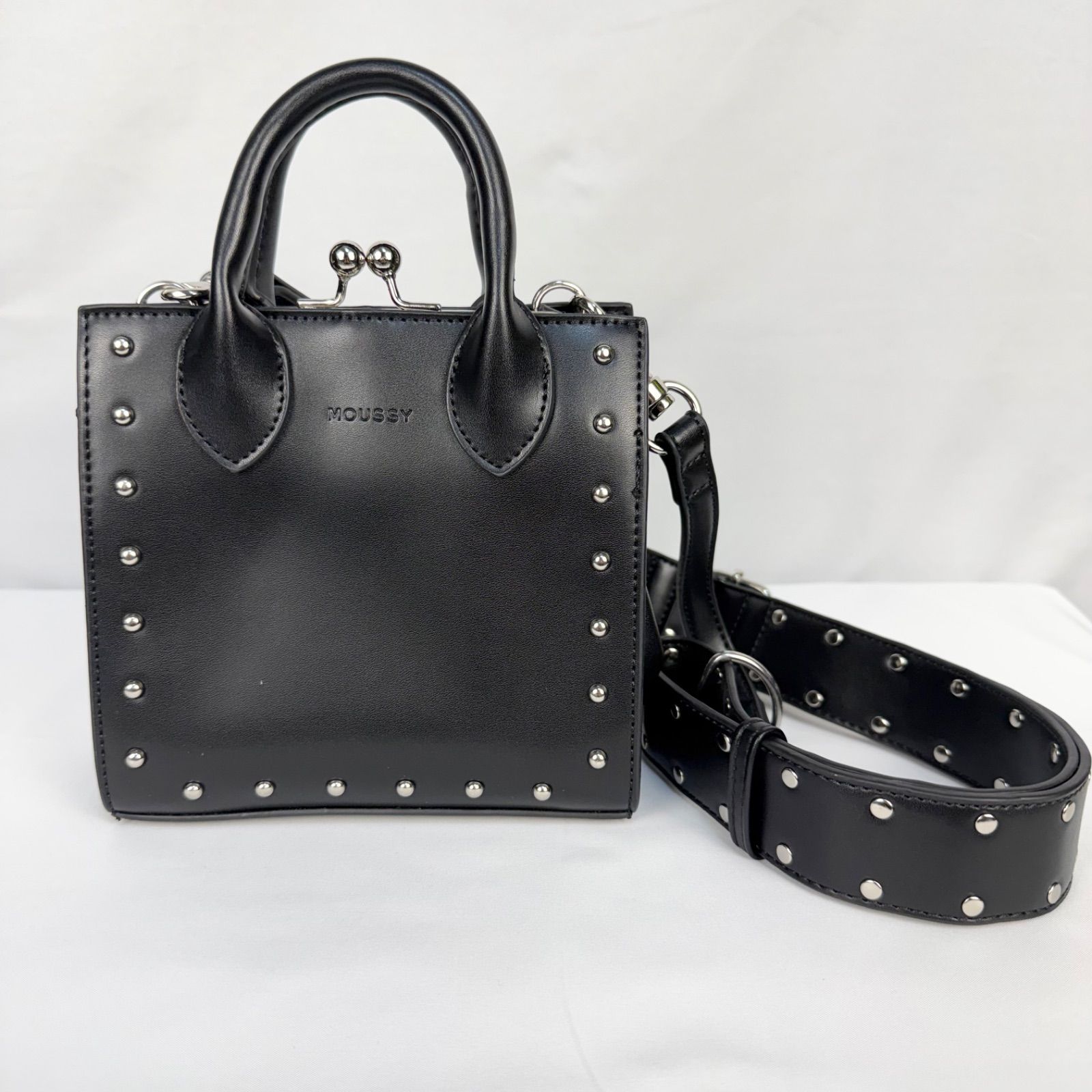 美品 MOUSSY マウジー STUDS CLAP バック がま口 スタッズ 2way 