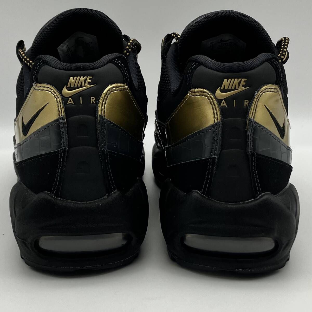 NIKE Air Max 95 Black Metallic Gold