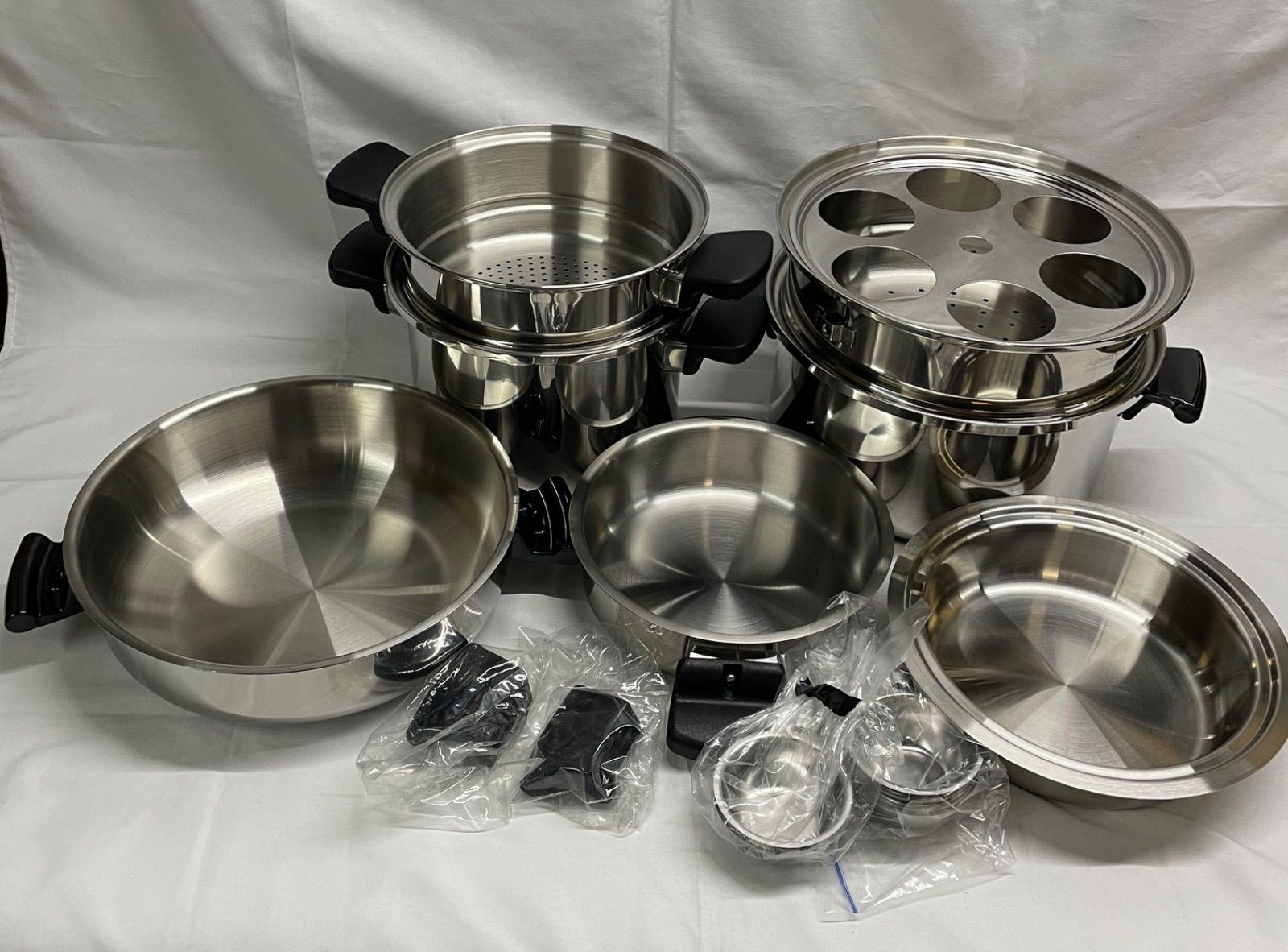 ◇ Amway Queen 鍋 蒸し器 セット 直径約24cm/19cm【箱なし保管 ◇ Amway Queen 鍋 蒸し器 セット 直径約24cm/19cm【箱なし保管
