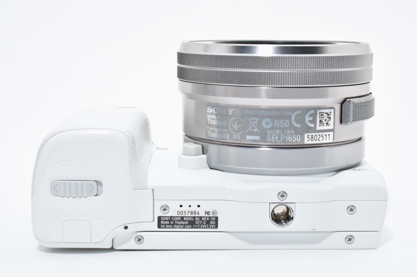 ソニー SONY NEX-5T ミラーレスカメラ Wi-Fi搭載 ショット数8002回