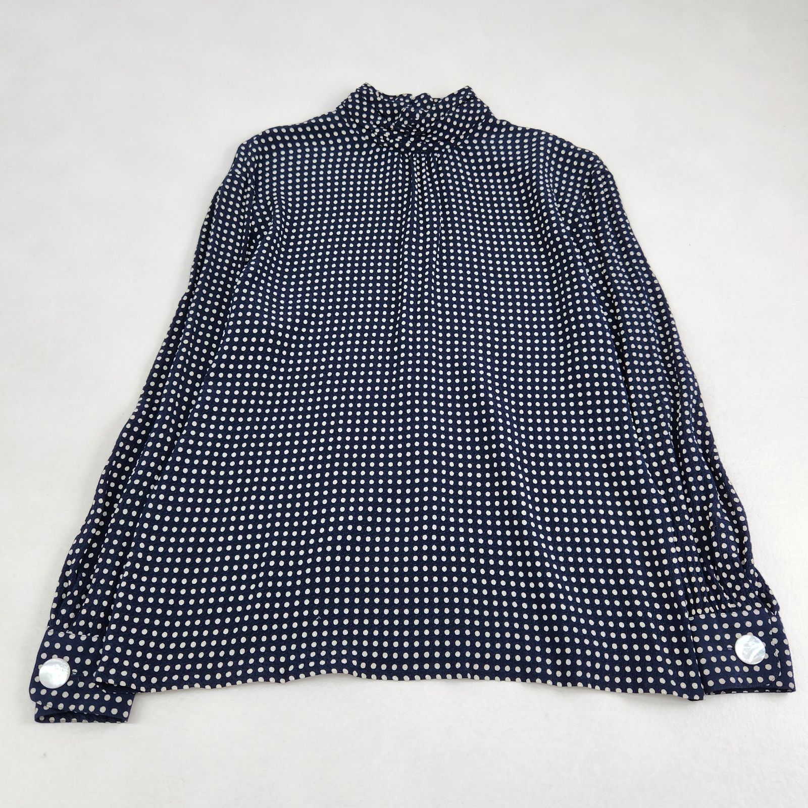 AKRIS 長袖ブラウス アクリス ドット柄 希少 シルク100% 高級素材 絹 