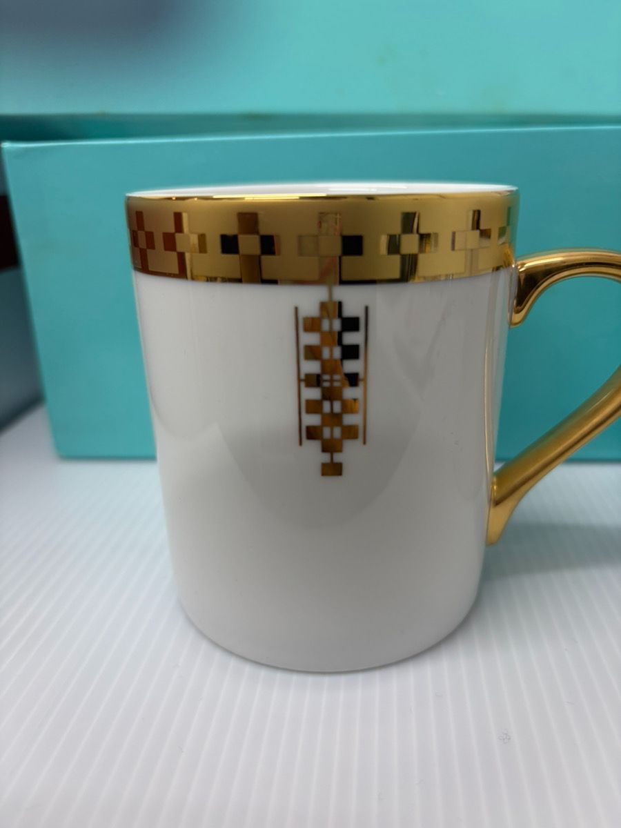 TIFFANY & Co. (ティファニー) マグカップ モーニンググローリー