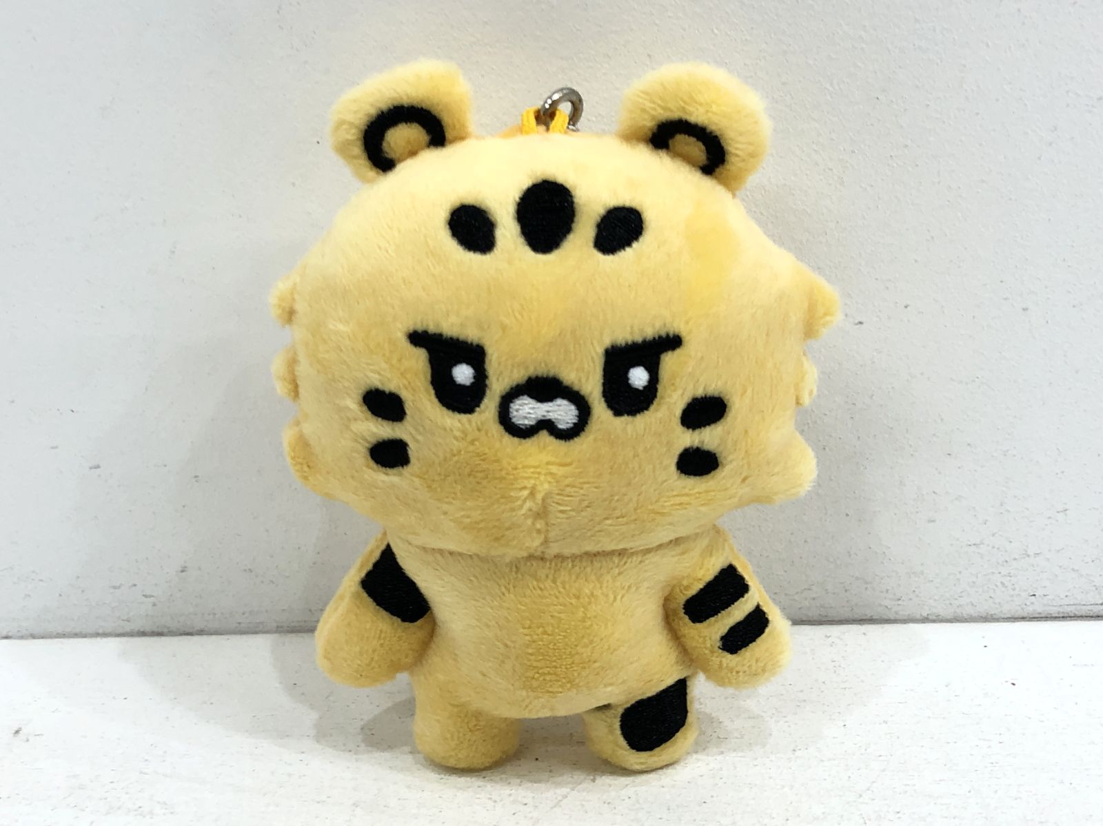 小牧店】LE SSERAFIM チェウォン キムアチ キーリング 【T353-3443