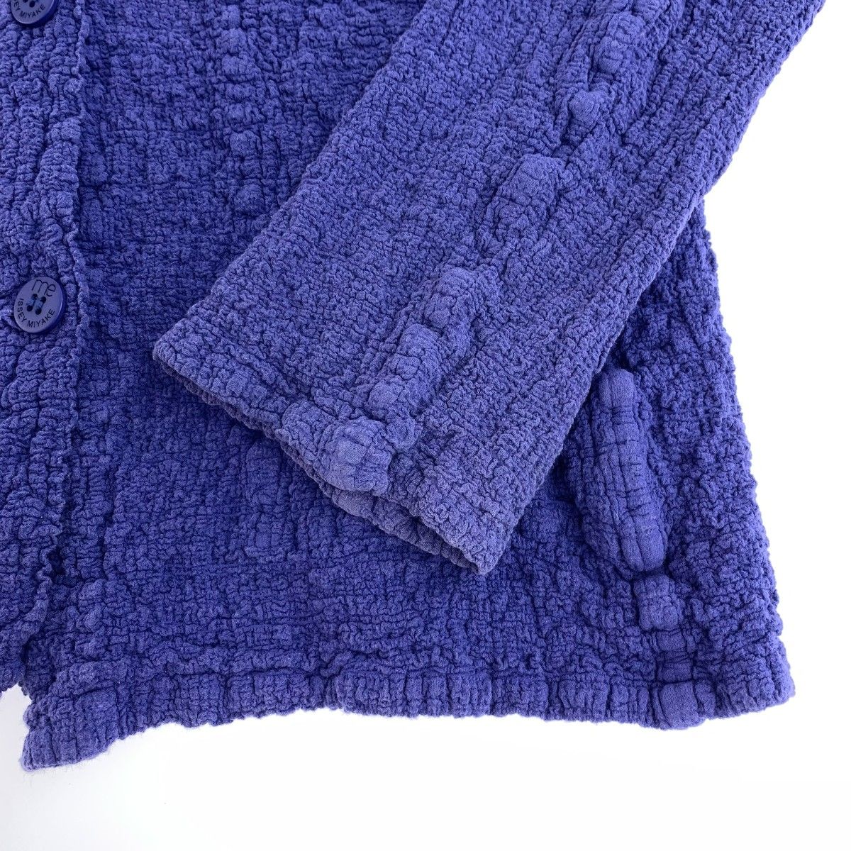me isseymiyake ミーイッセイミヤケ シワ加工カーディガン