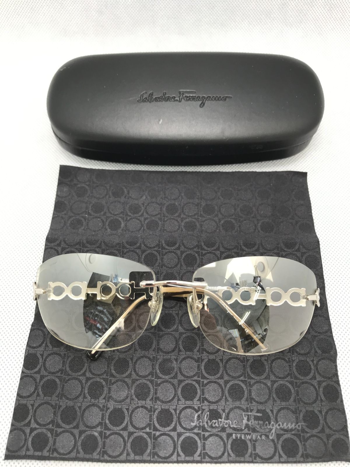 Salvatore Ferragamo ダブルガンチーニ サングラス 極美品 サルヴァトーレ フェラガモ サングラスGANCINI ガンチーニ