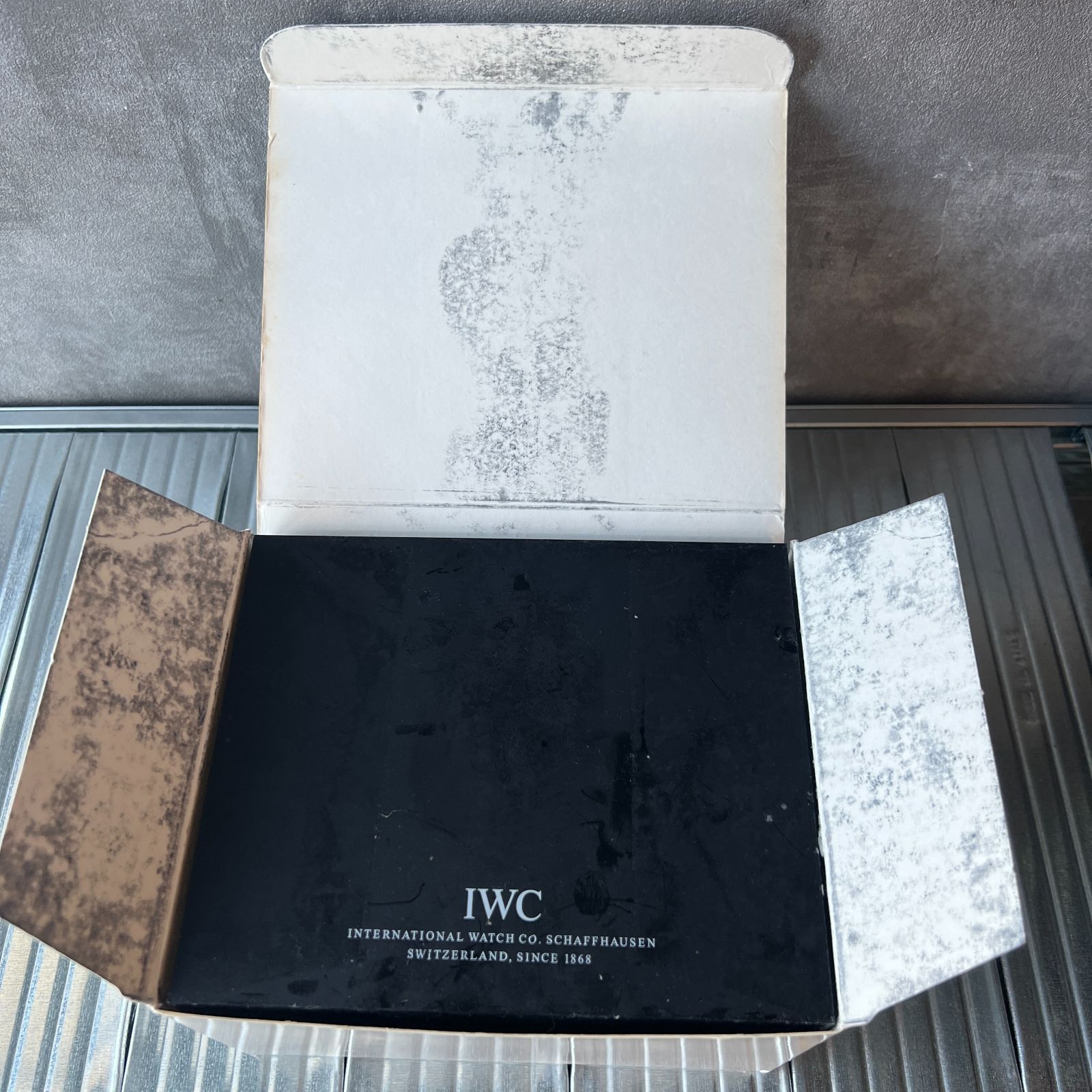 YIWC001-001-2 アイダブリューシー IWC 空箱 時計ケース 1円～IWC 