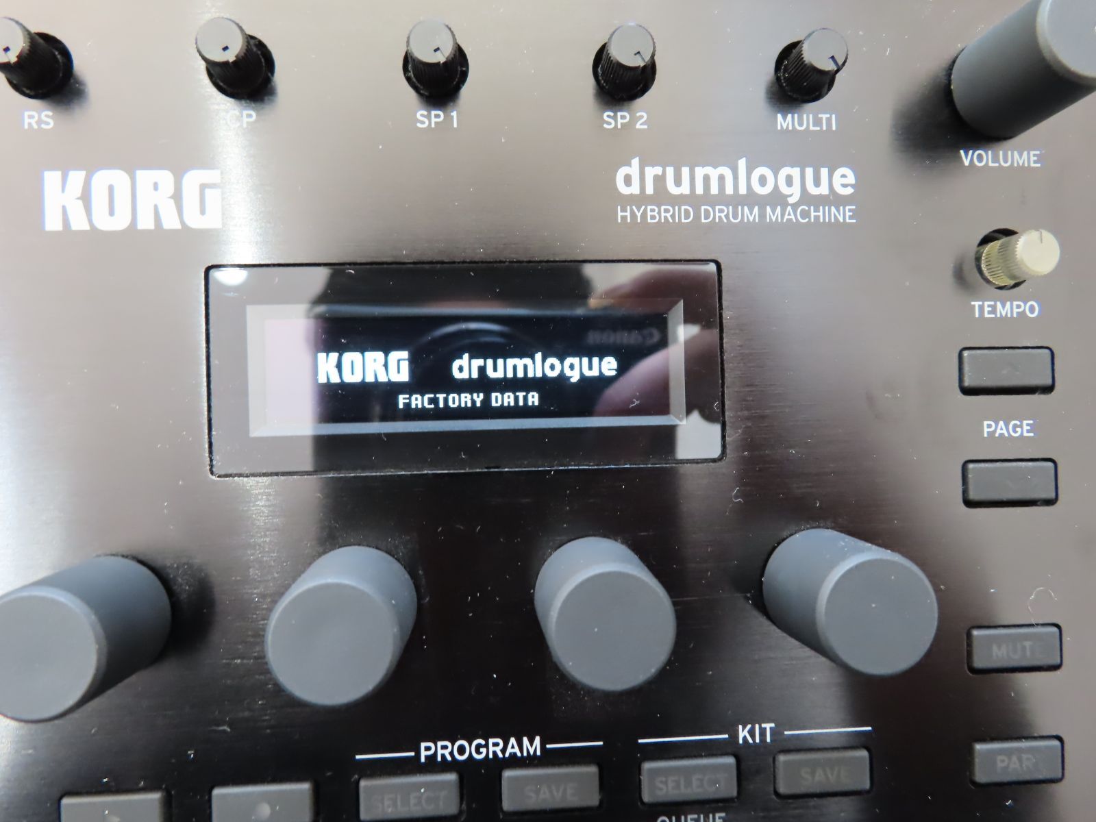 通電確認済み KORG drumlogue シンセサイザー 本体 ACアダプター付き 