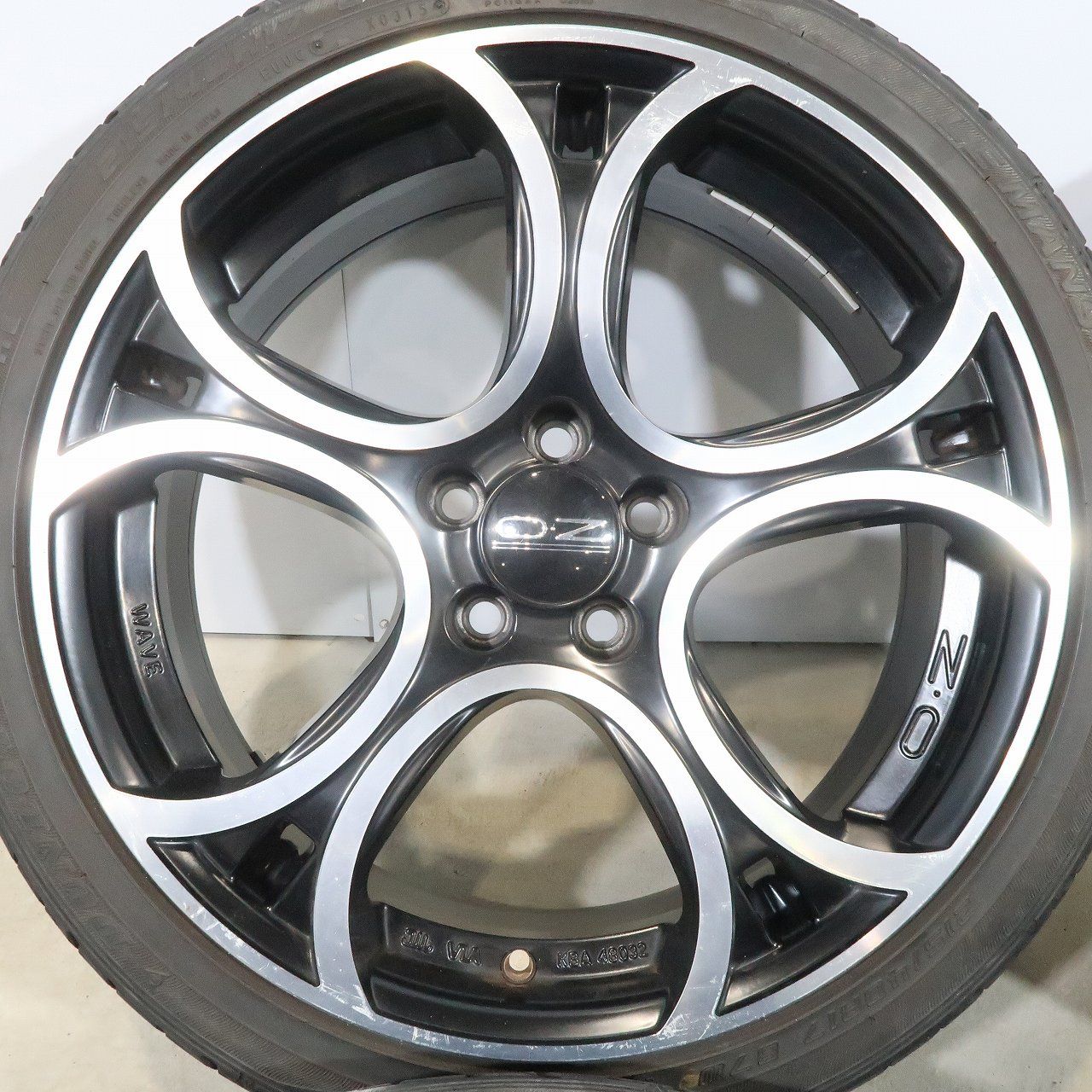 アウディ A1 VW ポロ 等 4本 OZ Racing WAVE 17インチ ホイール 7.5J + 