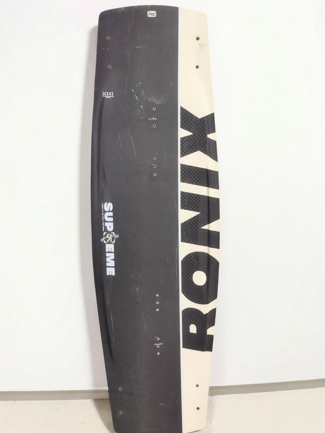 Ronix ロニックス SUPREME 141cm ウェイクボード