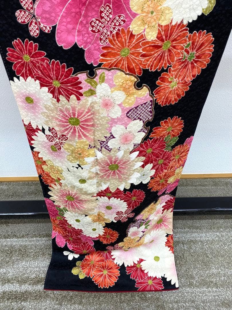 デザイナー振袖 山本寛斎 刺繍 金彩 身丈167cm 撥水加工済 MO3542 