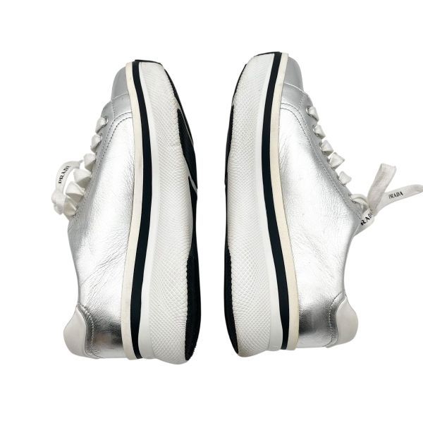 プラダ PRADA レザースニーカー プラットフォーム メタリック 厚底 