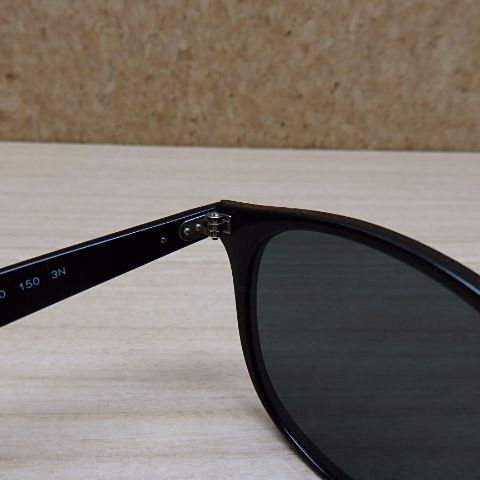 Ray Banレイバン RB4259-F ブラック　ケース、クロスセット Ray Banレイバン RB4259-F ケース、クロスセット - メルカリ