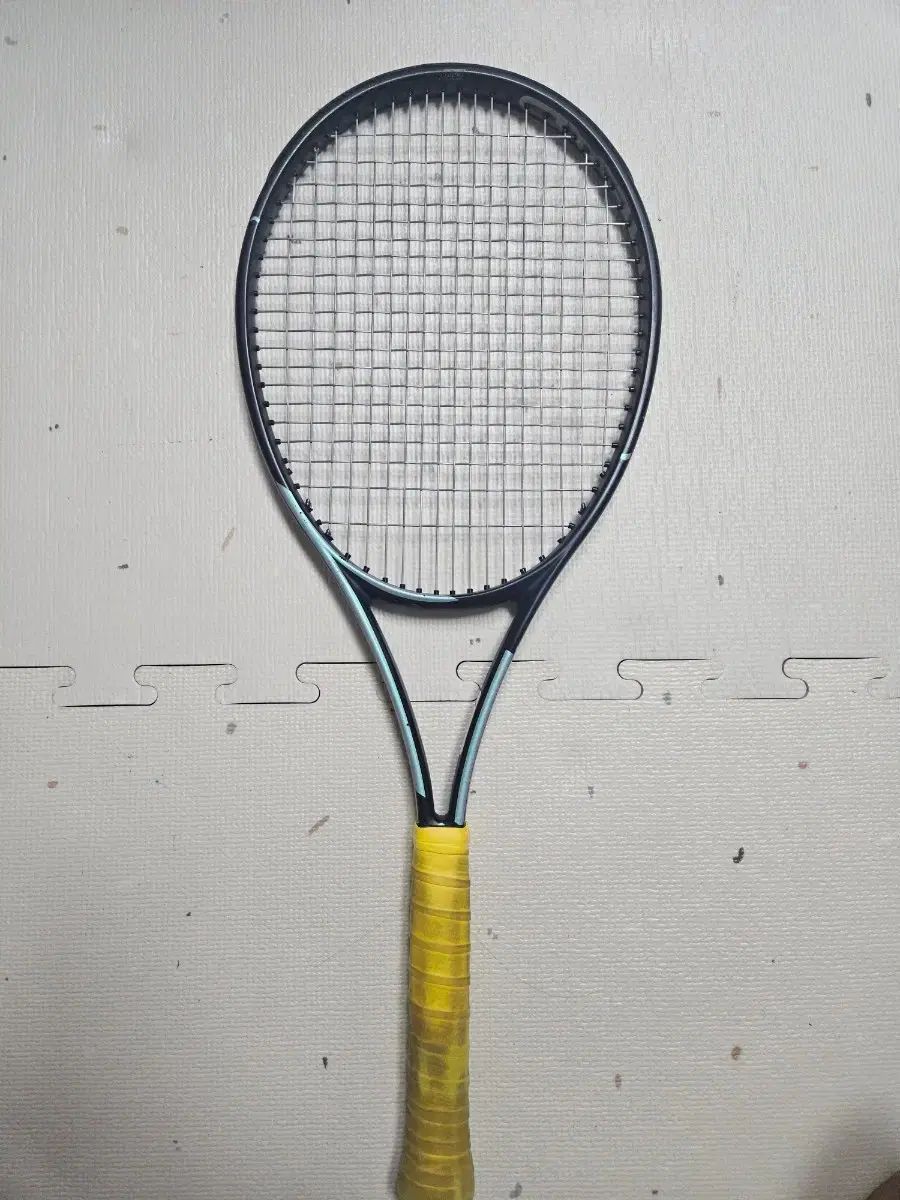 テニス 【美品】HEAD グラビティツアー 2023 黒 グリップサイズ3