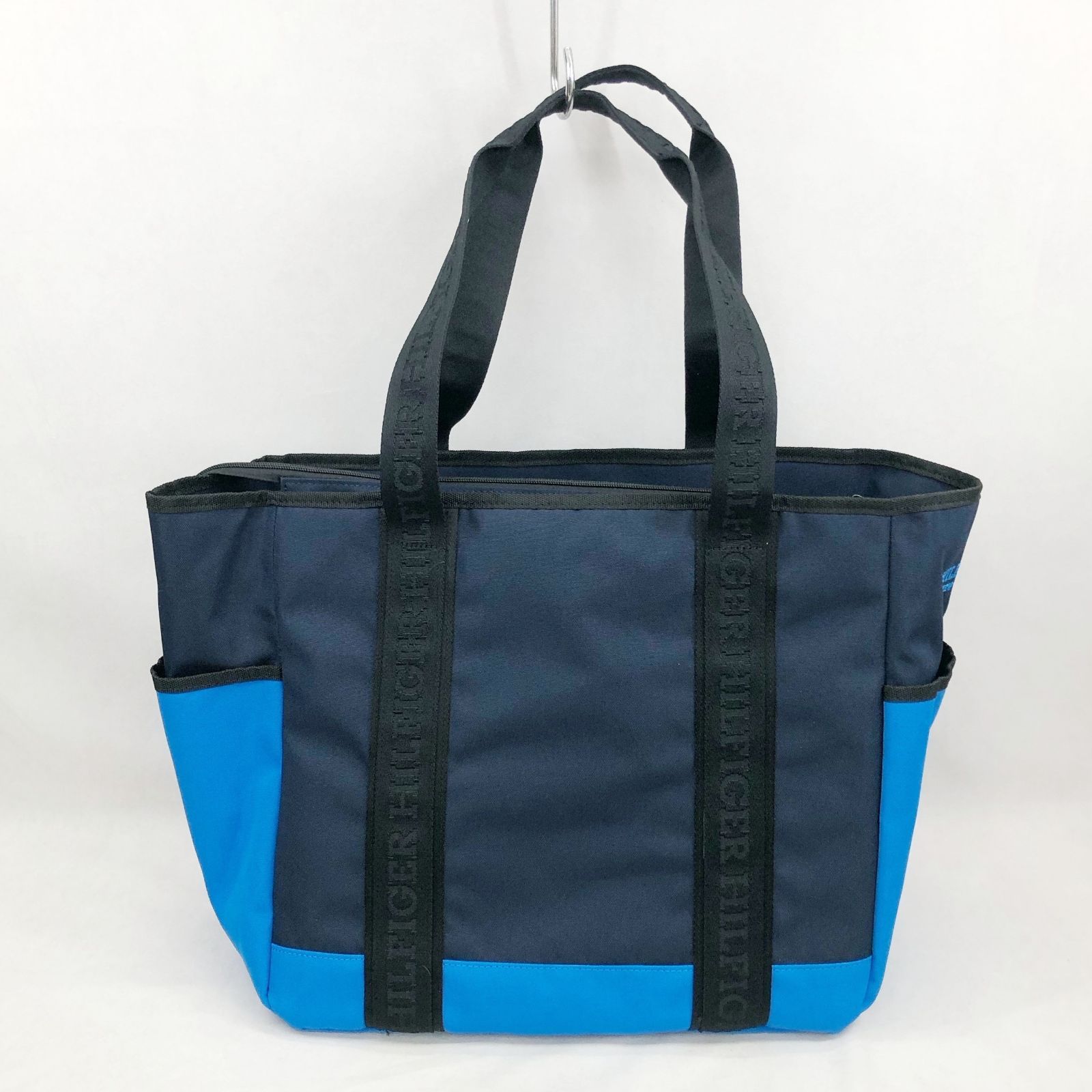 未使用に近い 極美品 TOMMY HILFIGER トミー ヒルフィガー 未使用