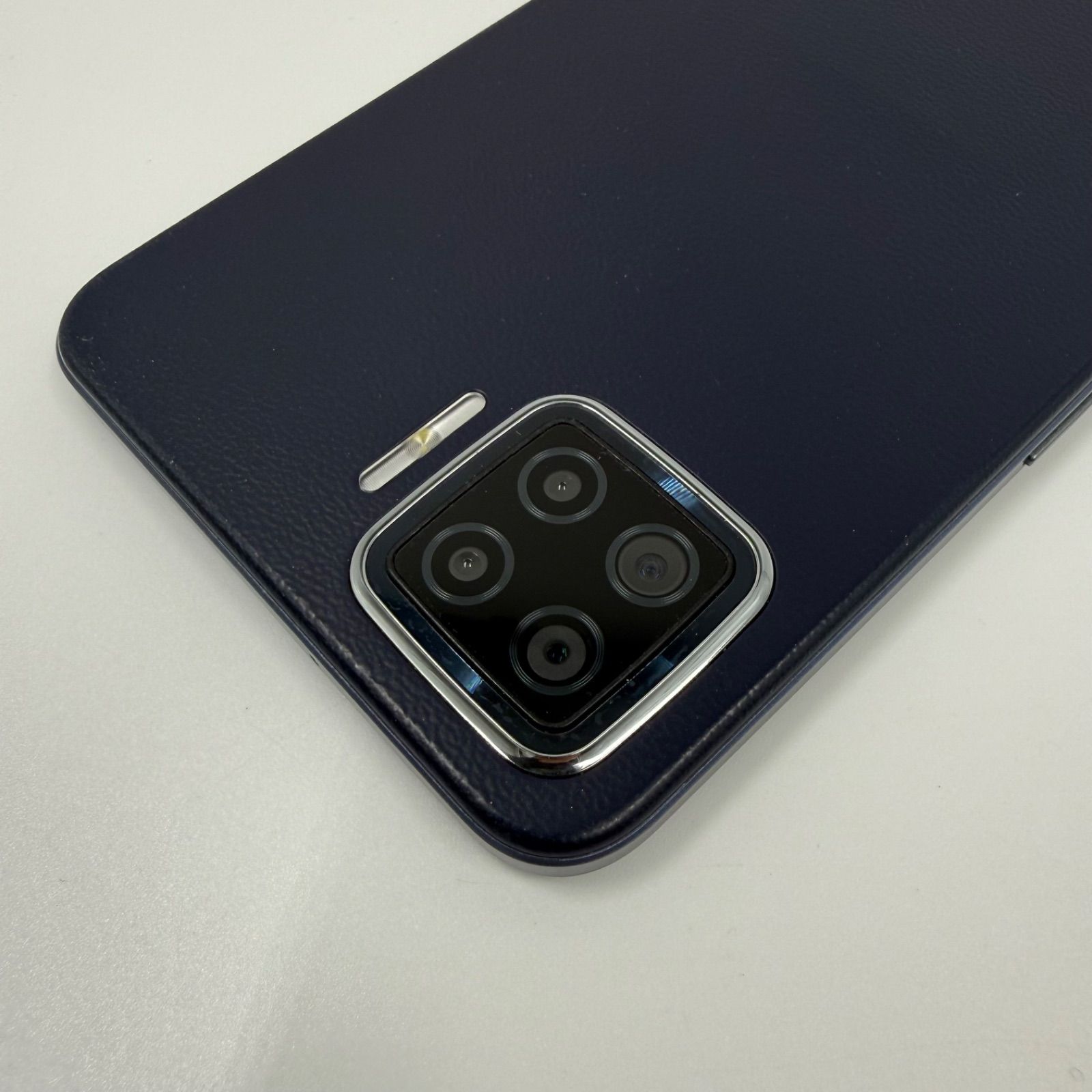 美品✨OPPO A73 SIMフリー ネイビーブルー - メルカリ