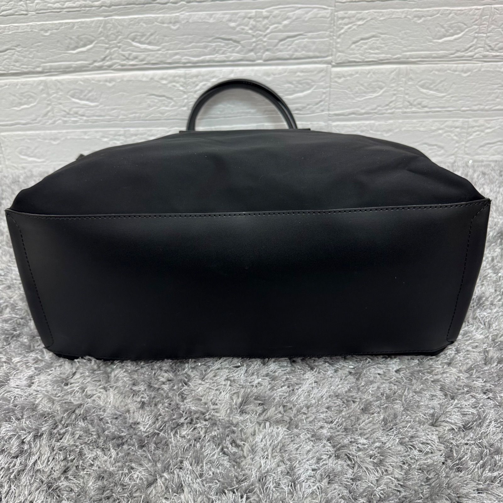 極美品】イアクッチ IACUCCI トートバッグ ソルベット L SORBETTO