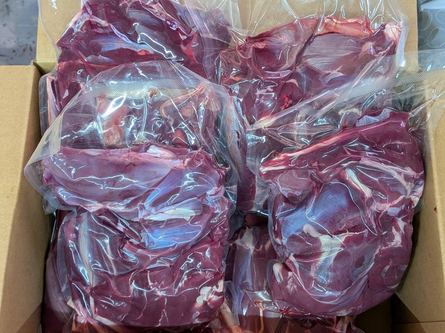 犬用鹿肉　スネ1kg×10パック