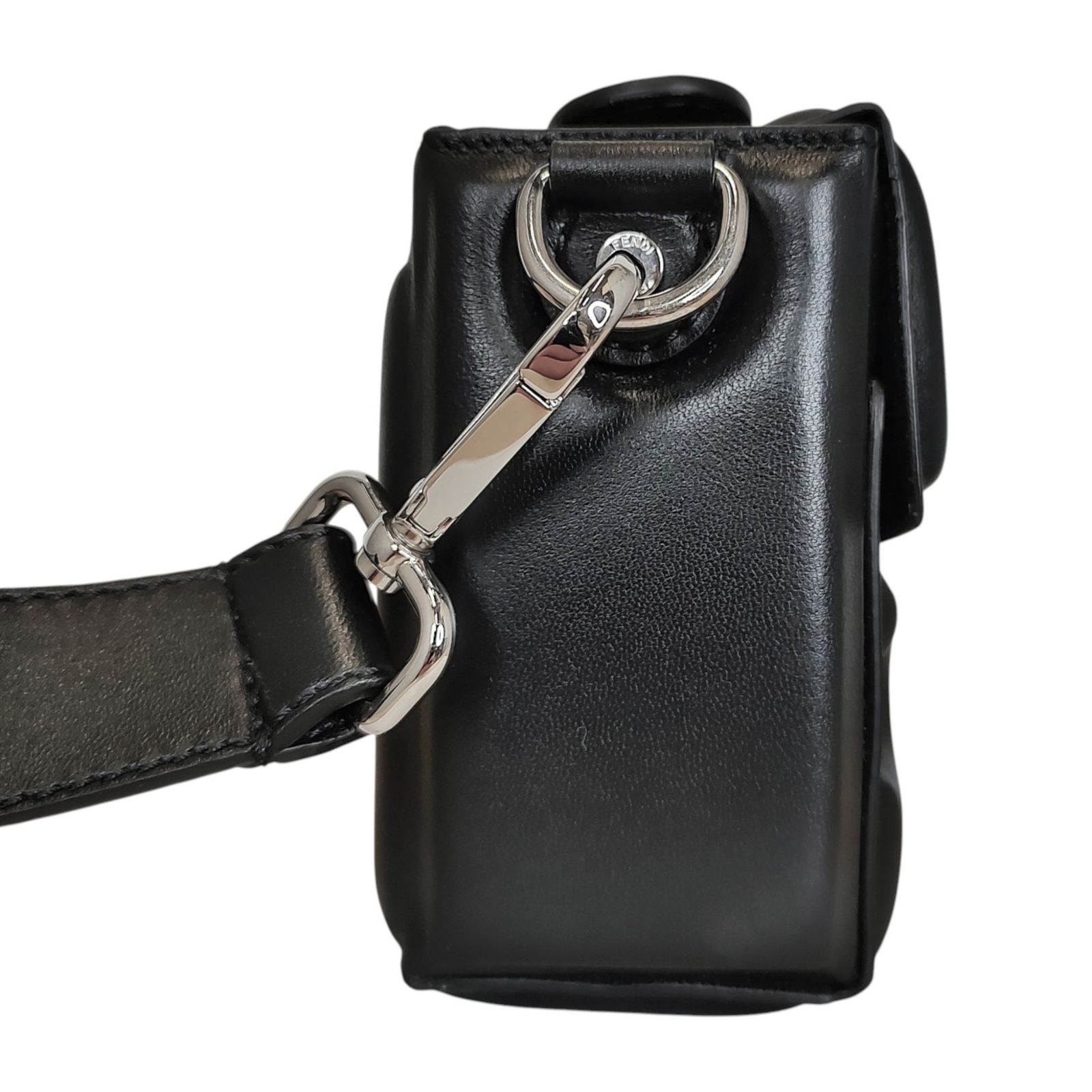 FENDI フェンディ 2WAY ソフトトランク バゲット レザー ショルダー 